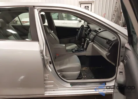 2012 Toyota Camry Le z USA, uszkodzony, nr VIN 4T4BF1FK4CR273723